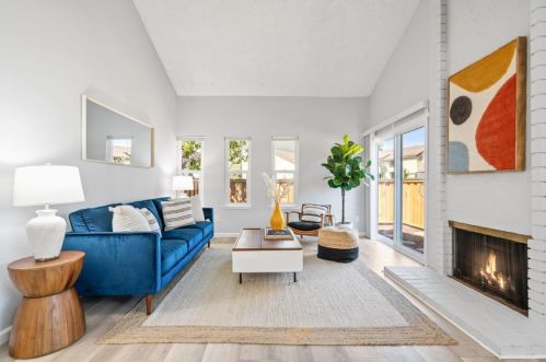 2358 Lava Dr, San Jose, CA 95133-1243