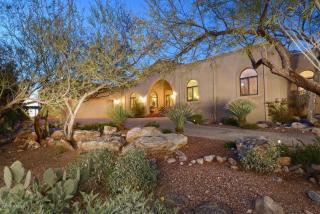 7137 Finger Rock Pl, Tucson, AZ 85718-1405