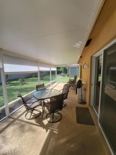 1916 Jamesport Dr, Fort Pierce FL 34953-4353 exterior