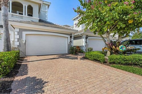 9229 Museo Cir, Naples, FL 34114-9520