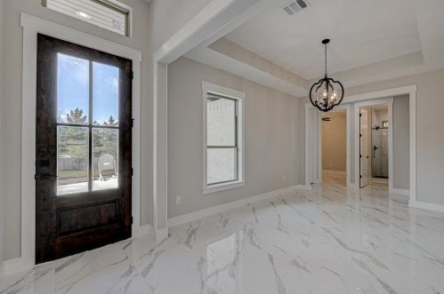 146 Bermuda Cir, Montgomery TX 77356-8205 exterior