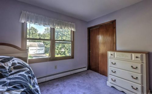 22 Lyda Dr, Milford CT 06460-3756 exterior