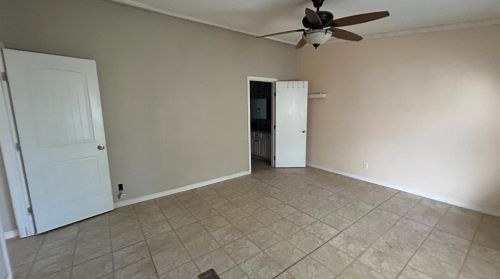 4 Lk Dr, Huntsville TX 77320-0237 exterior