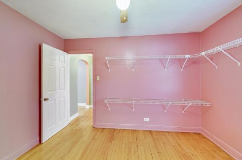 8908 Dorchester Ave, Chicago IL 60619-7005 exterior