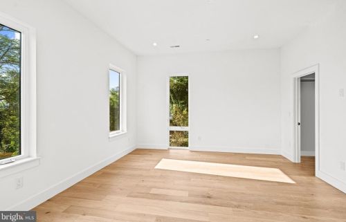 4315 Boone St, Philadelphia PA 19128-5003 exterior