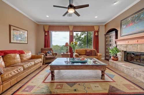 12804 Capella Trl, Austin TX 78732-1934 exterior