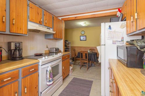 30 Conan St, Ely MN 55731-1235 exterior