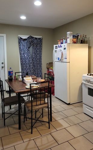 4713 Damen Ave, Chicago IL 60625-1511 exterior