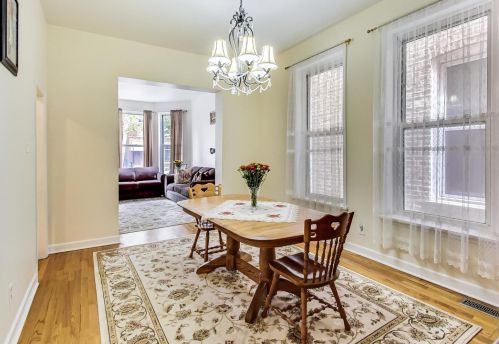 2513 Walton St, Chicago IL 60622-4510 exterior