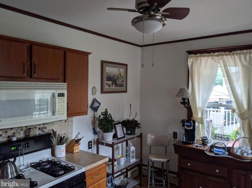 775 Main St, Limerick PA 19468-2403 exterior