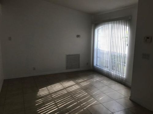 400 Ryder Rd, Fort Pierce FL  34953-6003 exterior