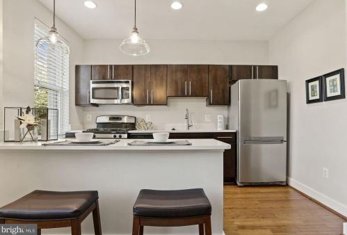 315 G St, Washington DC  20002-4329 exterior