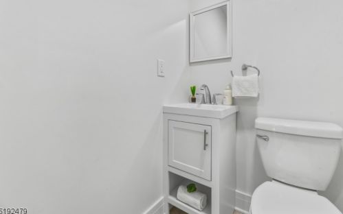 77 Durand Rd, Maplewood NJ 07040-2103 exterior