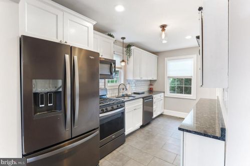 275 Prospect St, Pottstown PA 19464-4333 exterior