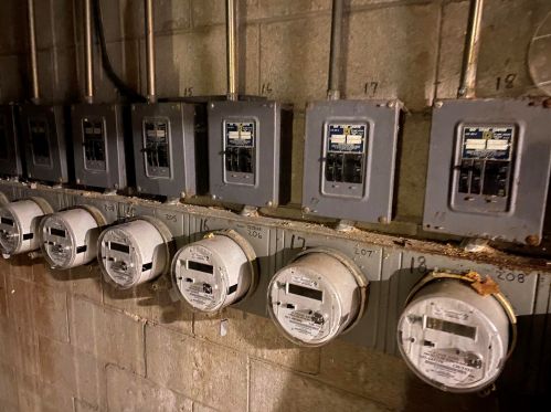 1418 Mitchell St, Milwaukee WI 53204-3242 exterior