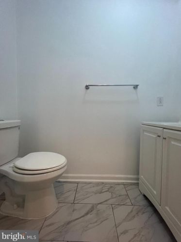 2510 Manton St, Philadelphia PA 19146-3916 exterior