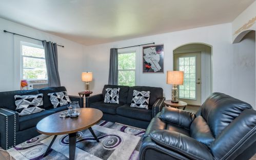 12813 Pacific Ave, Waukegan IL 60085-1830 exterior