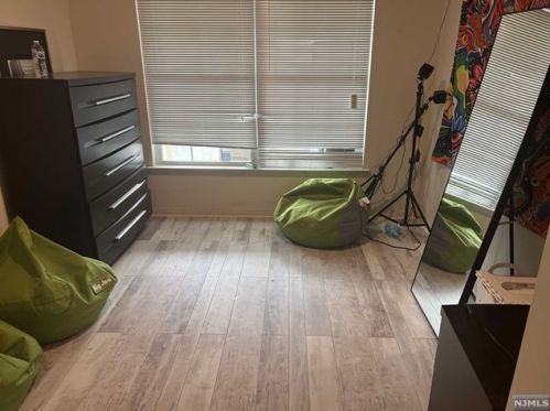 36 Lackland Ave, Piscataway NJ  08854-6664 exterior