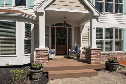 12835 Topping Manor Dr, Saint Louis, MO 63131-1815