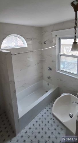 495 Marion St, Teaneck NJ  07666-6423 exterior