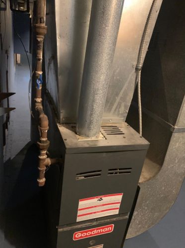 1880 Jarman St, Meskegon MI 49442-5735 exterior