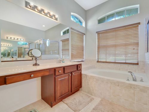 2811 Serenity Cir, Fort Pierce FL 34981-5054 exterior