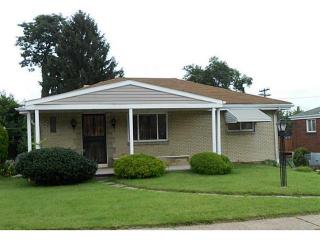 673 Southcrest Dr, Pittsburgh PA  15226-1236 exterior