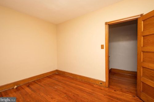 4445 Fleming St, Philadelphia PA 19128-4809 exterior