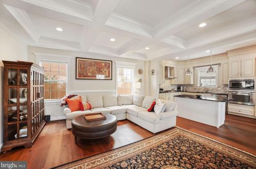 5536 30 Pl, Washington DC 20015-1209 exterior