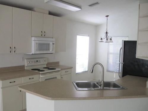 11237 Summer Star Dr, Riverview, FL 33579-2345