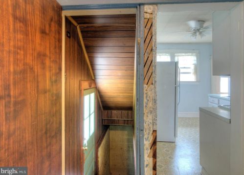 22 4 Ave, Runnemede NJ 08078-1302 exterior