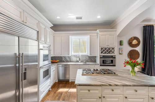 3338 Blackburn St, Dallas TX  75204-1531 exterior