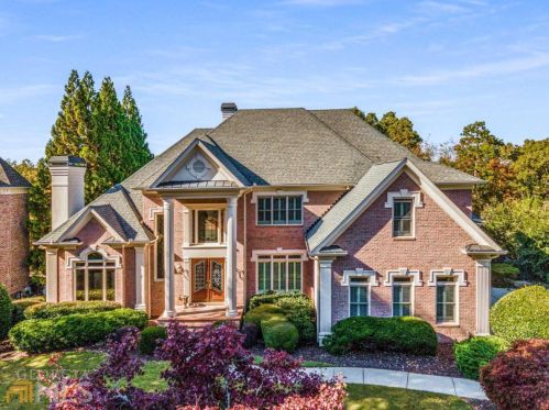 8345 Royal Troon Dr, Duluth, GA 30097-1682