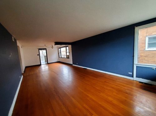 1841 90th St, Chicago, IL 60617-2930