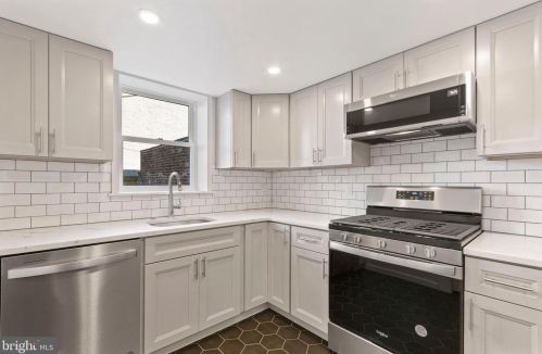 2622 Cedar St, Philadelphia PA 19134-4517 exterior