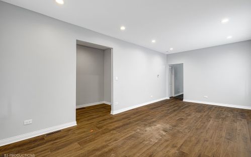 11914 Perry Ave, Chicago IL 60628-6127 exterior