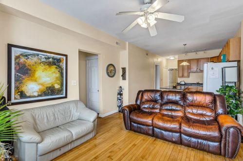 3104 Walton St, Chicago IL 60651-3331 exterior