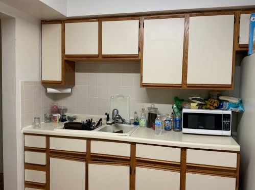 1000 8 Ave, Broadview IL 60153-1903 exterior