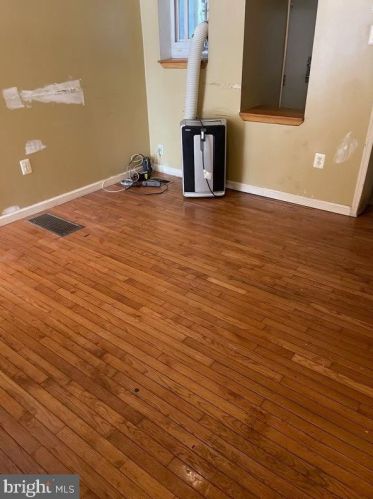 2813 Cantrell St, Philadelphia PA 19148-3319 exterior