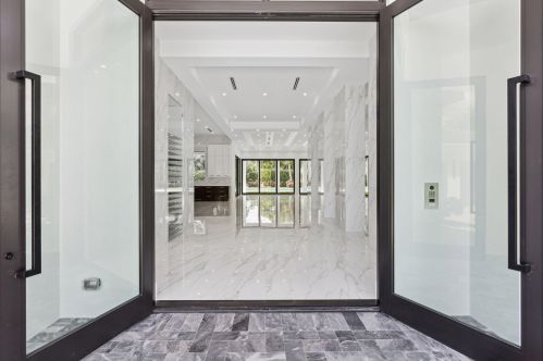 8235 Twin Lk Dr, Boca Raton FL 33496-1922 exterior