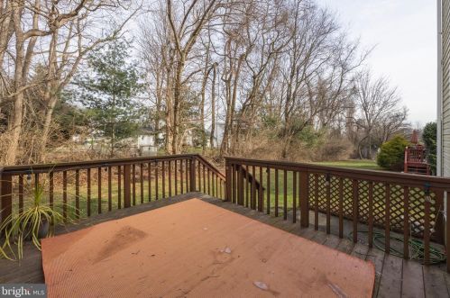 50 Steeplechase Cir, Chester PA 19014-1463 exterior