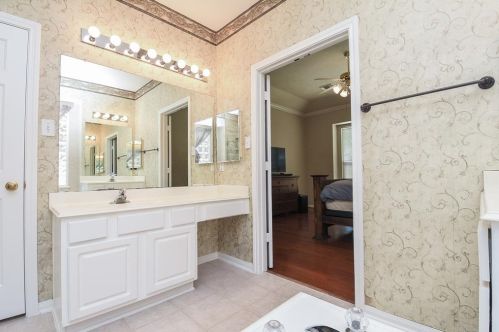 12723 Crater Lk Ct, Humble TX 77346-3092 exterior