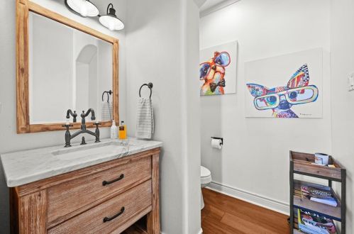 4332 Canoas Dr, Austin TX 78730-1407 exterior