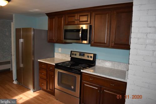 471 Grant Dr, Hanover PA 17331-1431 exterior