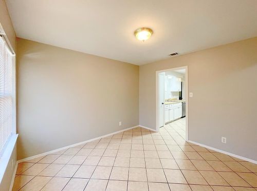 11108 Blossom Bell Dr, Austin TX  78758-4216 exterior