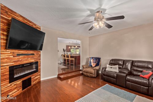 3146 Cholla St, Phoenix AZ 85029-3801 exterior