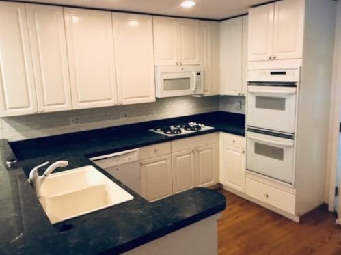 1812 Dearborn St, Chicago, IL 60616-1648