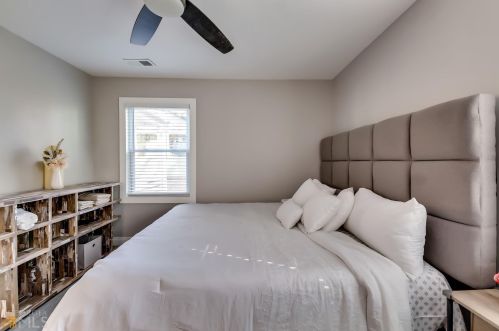 2234 Burroughs Ave, Atlanta GA  30315-7561 exterior