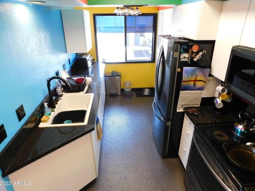 7904 Colette Cir, Tucson AZ  85710-2487 exterior