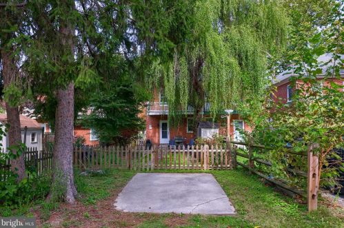 1026 Clay St, Lancaster PA 17602-2016 exterior